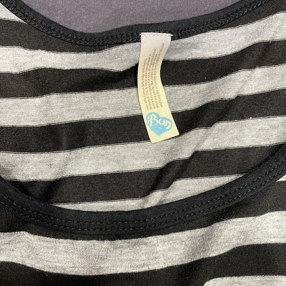 Maternity Tank Top Lot - Picture 5 of 5